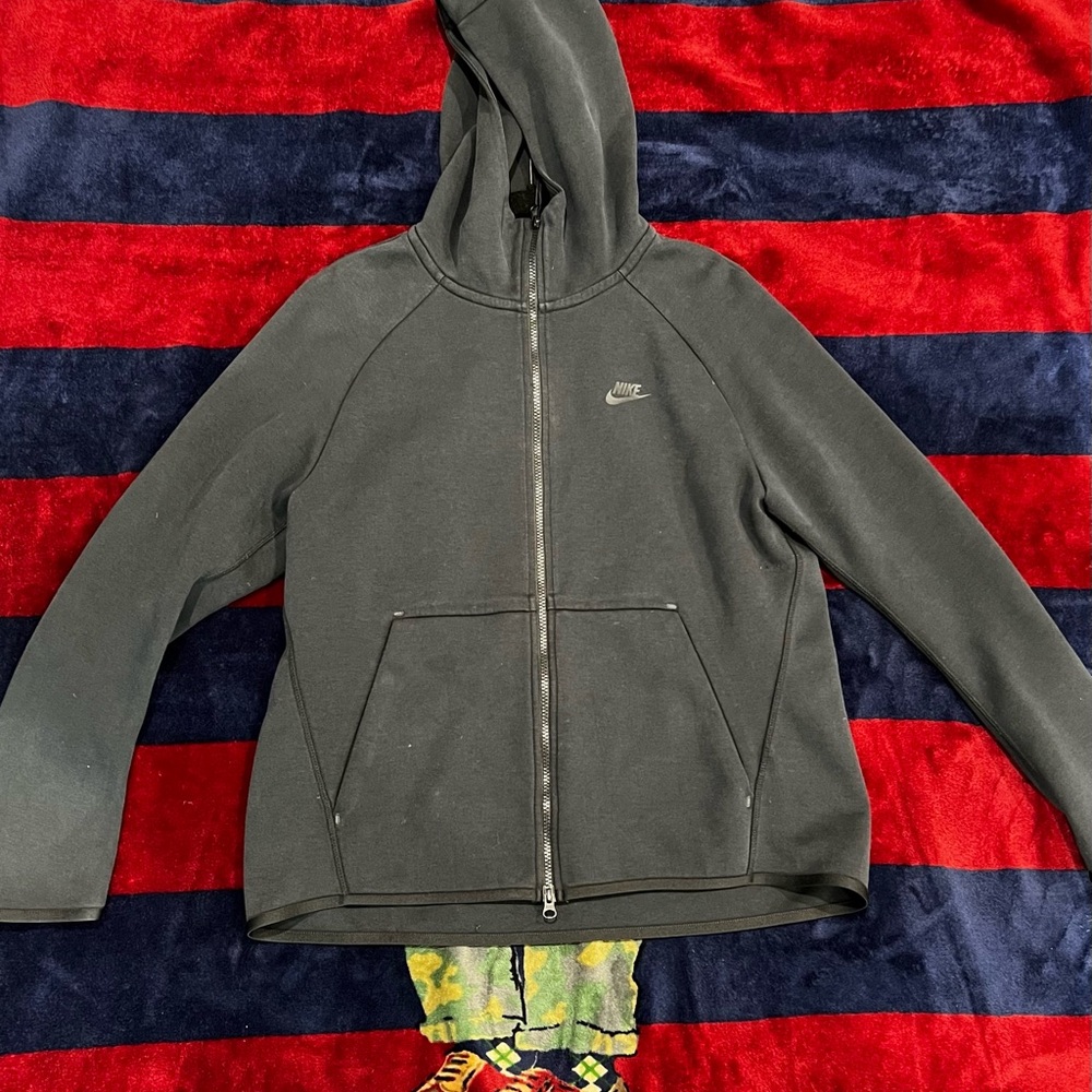 Nike Charcoal Gray Full-Zip Hoodie